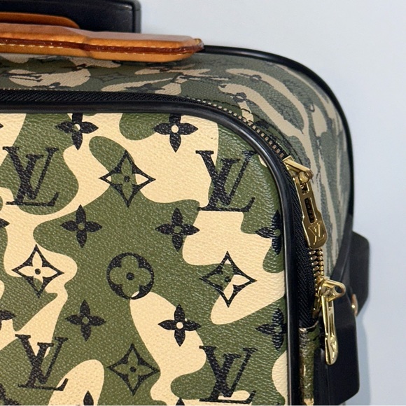 Louis Vuitton Monogramouflage Pegase 60 Rolling Luggage - Picture 4 of 15